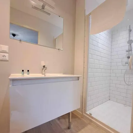 - Centre - Terrasse Apartment